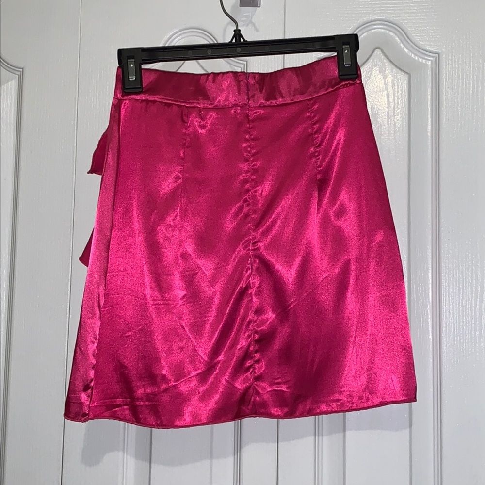 Pretty Little Thing Hot Pink Skirt Set - Picture 6 of 7